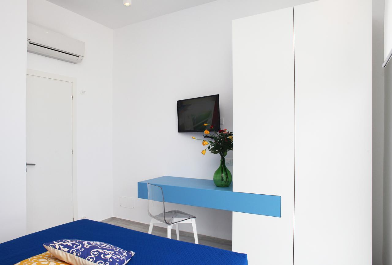 Sea Windows Suite Трапани Екстериор снимка